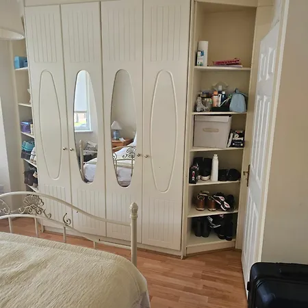 Δωμάτια σε οικογενειακή κατοικία Luxury Δουβλίνο